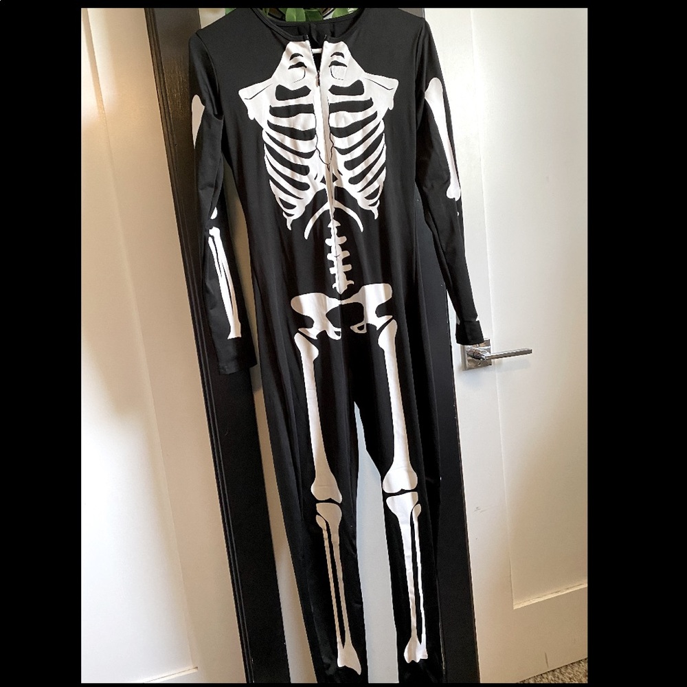 Tipsy Elves skeleton bodysuit Halloween costume